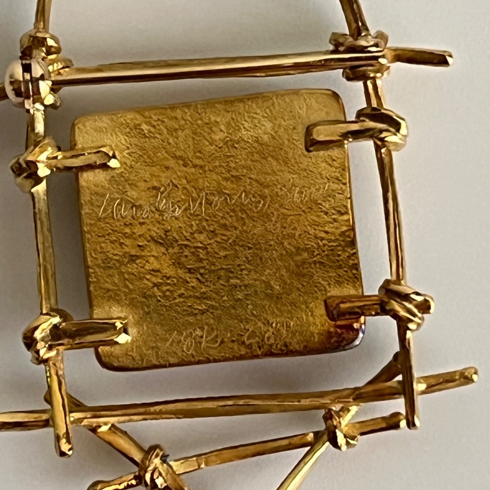 18K and 22K gold brooch with dendritic agate and bird - Picture 9 of 12